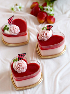 *苺ピューレで簡単♡ 苺のチーズケーキ♪-レシピのメイン写真