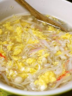 えのきとカニカマのヌードル風かき玉スープ-レシピのメイン写真