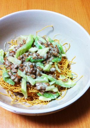 便秘解消！納豆とセロリのパリパリ麺サラダ-レシピのメイン写真