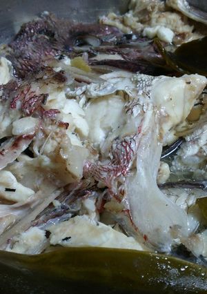 鯛アラの塩煮(出汁昆布使い)-レシピのメイン写真