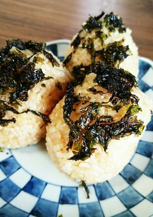 ごま油醤油オニギリ-レシピのメイン写真