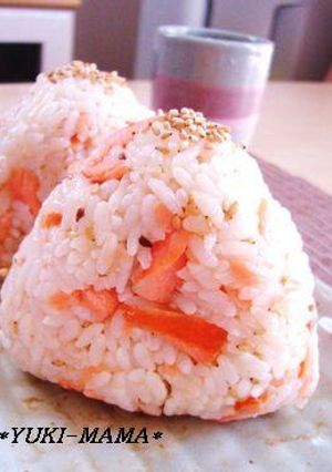 ●○おばあちゃんの鮭おにぎり○●-レシピのメイン写真