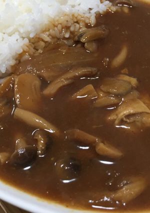 香る！とろけるチキンのきのこカレー-レシピのメイン写真
