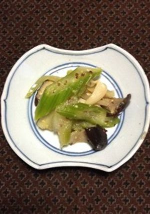 エリンギとセロリのマスタードマリネ-レシピのメイン写真