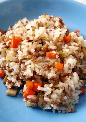 簡単！美味しい♪きんぴら風のそぼろ炒飯-レシピのメイン写真