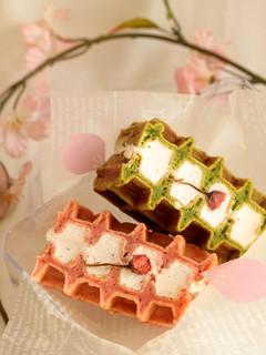 * 桜と抹茶 ♡ 春のワッフルサンド♪-レシピのメイン写真