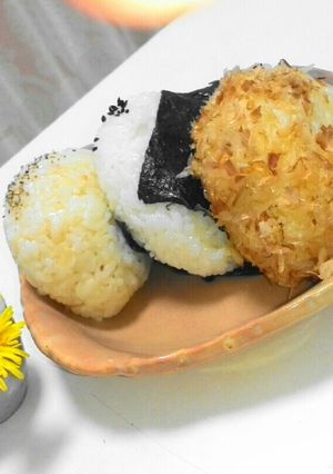 B級おにぎり３きょうだい♪-レシピのメイン写真