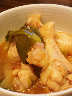 余った蕎麦つゆで、手羽元ねぎの煮物-レシピのメイン写真