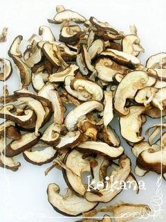 超簡単☆純国産!ベランダで干し椎茸~♪-レシピのメイン写真