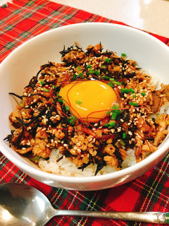 ひじき煮リメイク!簡単ヘルシービビンバ丼-レシピのメイン写真