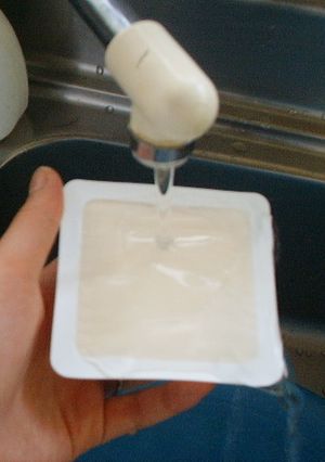 知っとくと便利☆豆腐の取り出し方-レシピのメイン写真