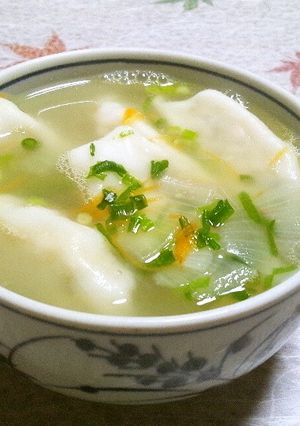 冷凍焼き餃子を水餃子スープに！-レシピのメイン写真