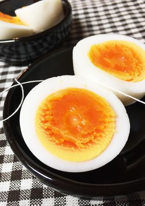 茹で卵をスパッと✂-レシピのメイン写真