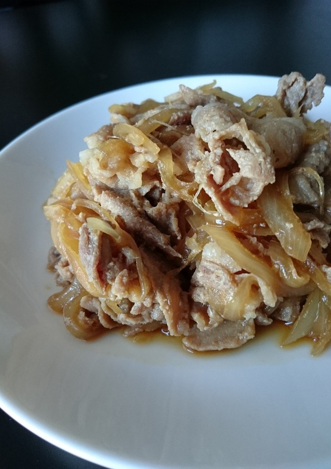 10分で♪豚肉と玉ねぎのしょうが焼き-レシピのメイン写真