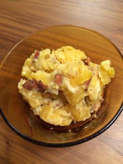さつまいもとナッツのクリームチーズサラダ-レシピのメイン写真