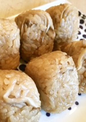 まいたけご飯のおにぎり-レシピのメイン写真