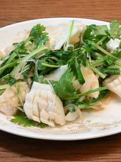 白虎が食べたイカの強火炒め 香菜風味-レシピのメイン写真