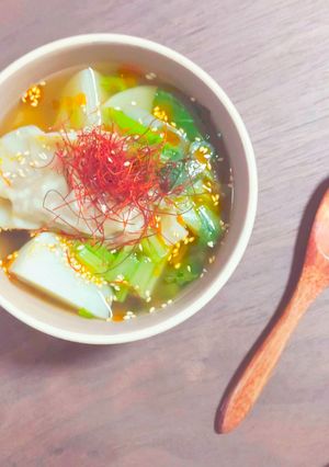 大豆ミートで作る水餃子とカブのスープ♪-レシピのメイン写真