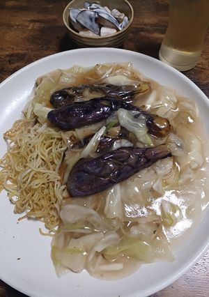 揚げ茄子ネギキャベツの塩餡掛け揚焼きそば-レシピのメイン写真