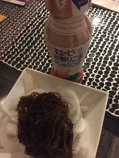 まるごと+新玉ねぎのもずくサラダ-レシピのメイン写真