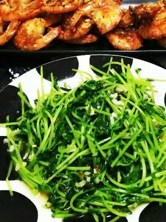 ガーリックシュリンプ&豆苗の炒めもの☆-レシピのメイン写真