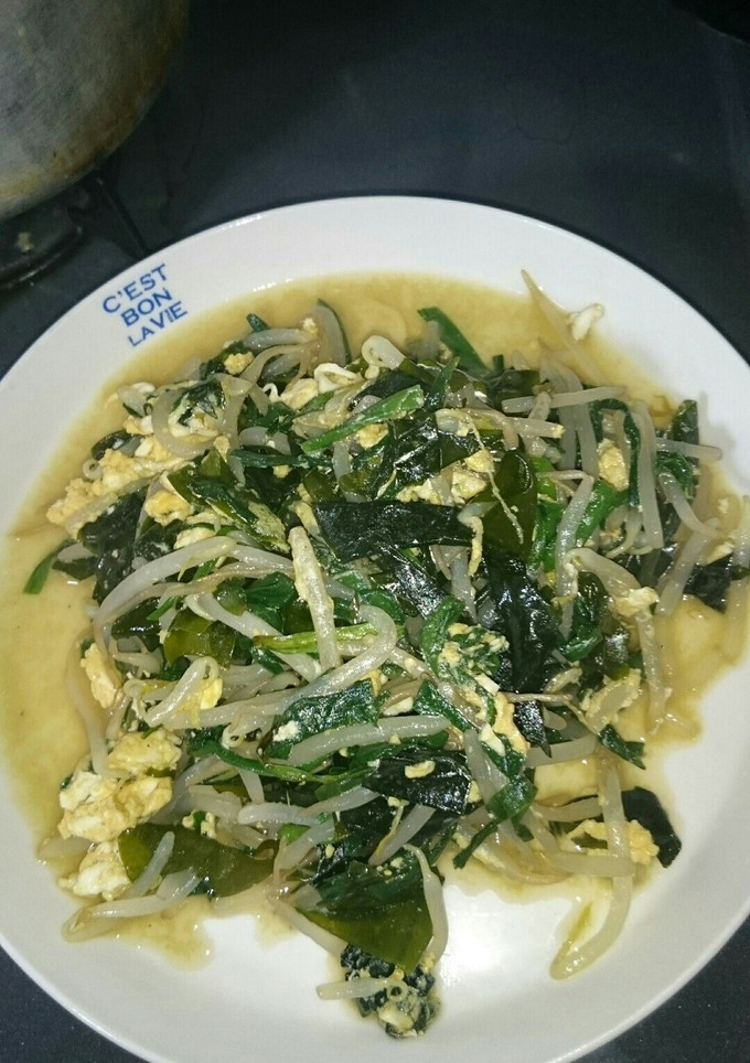 もやにらわかめの卵とじ-レシピのメイン写真