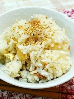 梅としらすのさっぱり炊き込みご飯☆-レシピのメイン写真