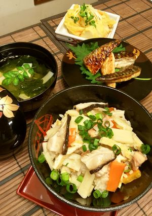 具がいっぱ〜いの♪満足タケノコご飯-レシピのメイン写真