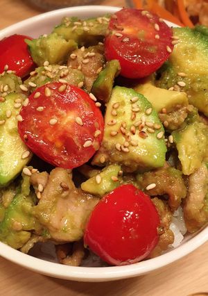 豚バラアボカド丼-レシピのメイン写真