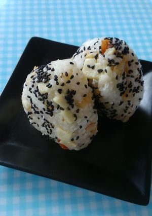 揚げない！チーズちくわ天味のおにぎり♪-レシピのメイン写真