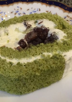 抹茶のロールケーキ(アンコ入り!)-レシピのメイン写真