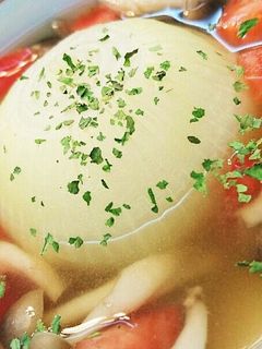 丸ごと新玉ねぎのスープ-レシピのメイン写真