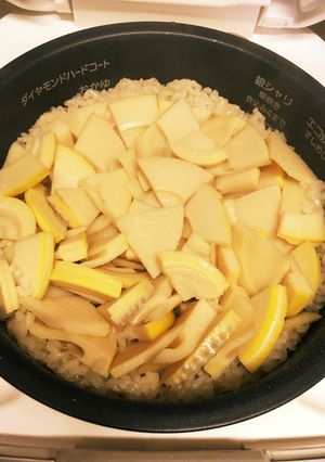 春の味覚 たっぷり タケノコご飯-レシピのメイン写真