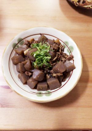 簡単☆こんにゃくとひき肉のピリ辛炒め-レシピのメイン写真