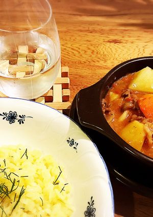 ビーフシチューとサフランライス-レシピのメイン写真
