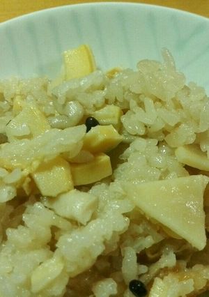 旬を食べたい！あごだしでタケノコご飯-レシピのメイン写真