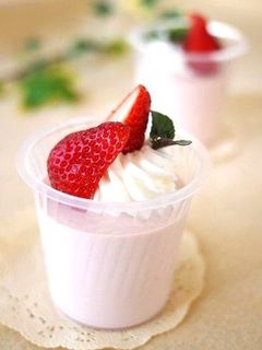 ストロベリーのレアチーズケーキ-レシピのメイン写真
