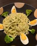 ブロッコリージェノベーゼ風パスタ