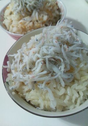 ＊二種のキノコと釜あげしらすのご飯＊-レシピのメイン写真