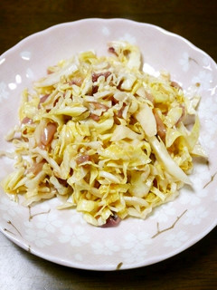 簡単サラダ!イカの塩辛キャベツ-レシピのメイン写真