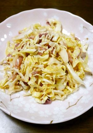 簡単サラダ！イカの塩辛キャベツ-レシピのメイン写真