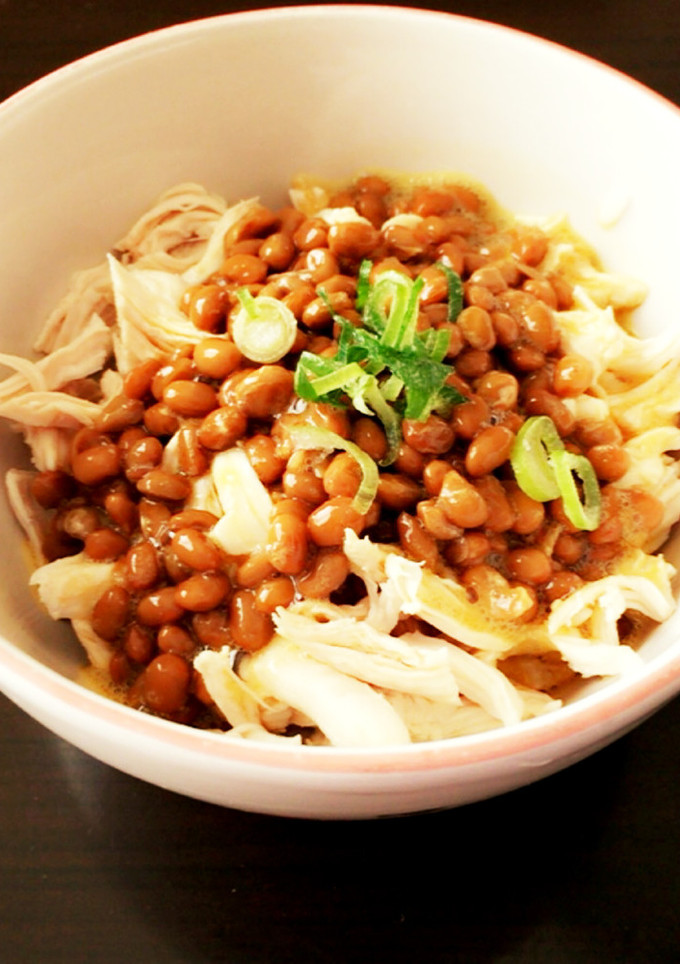 簡単すぐできる！ささみと納豆丼-レシピのメイン写真