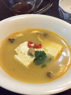 100均のタイカレーでエスニックスープ-レシピのメイン写真