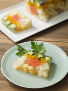 スモークサーモンの野菜たっぷりテリーヌ-レシピのメイン写真