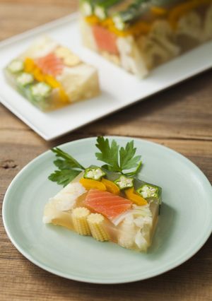 スモークサーモンの野菜たっぷりテリーヌ-レシピのメイン写真