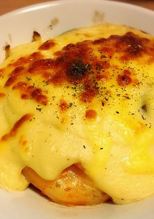 ぷりぷりエビとナスのホワイトソースグリル-レシピのメイン写真