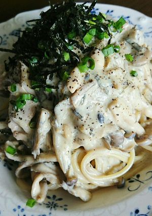 きのこと塩こんぶの味噌クリームパスタ-レシピのメイン写真