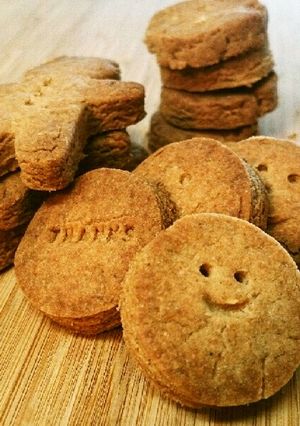 ☆基本のビスケット☆全粒粉でサクサク♪-レシピのメイン写真