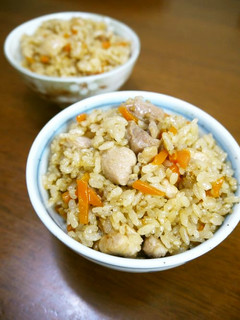【レシピ動画】鶏肉の炊き込みご飯♪-レシピのメイン写真