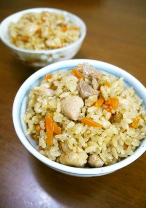 【レシピ動画】鶏肉の炊き込みご飯♪-レシピのメイン写真